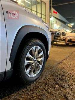 تۆیۆتا کۆرۆلا کرۆس